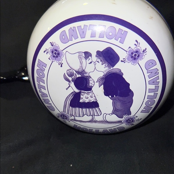 Holland Themed Ceramic Bell with Purple Design - Picture 2 of 3
